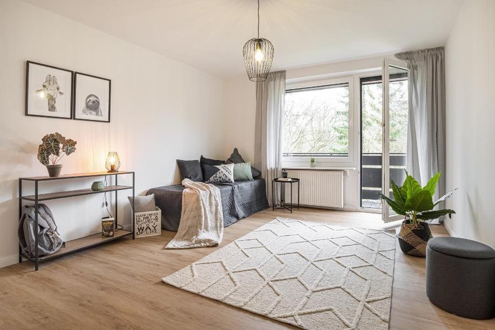 WG-Zimmer - mit eigenem Balkon, Gemeinschaftsterrasse ab 30.11.2026
