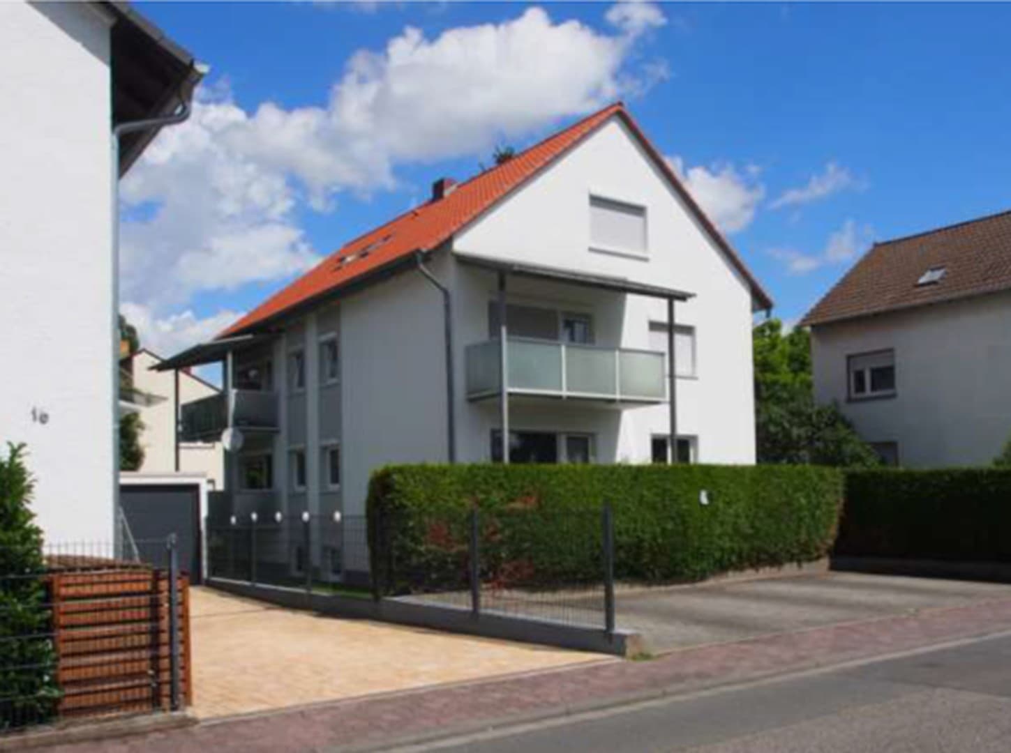 1-Zimmer-Souterrain mit Küche und Bad in ruhiger Anliegerstraße/Marienborn