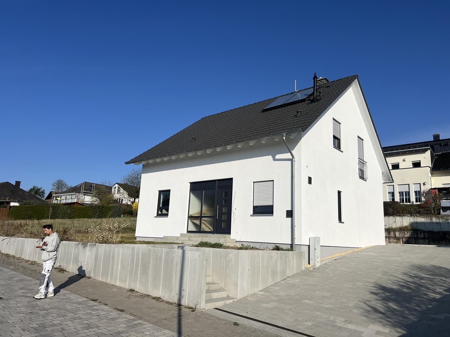 Neuwertiges EFH in bester Wohnlage
