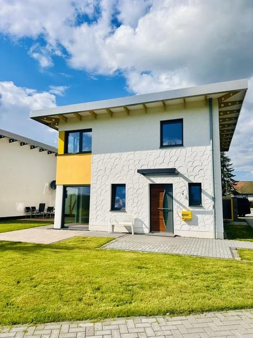 Einfamilien-Haus zu vermieten