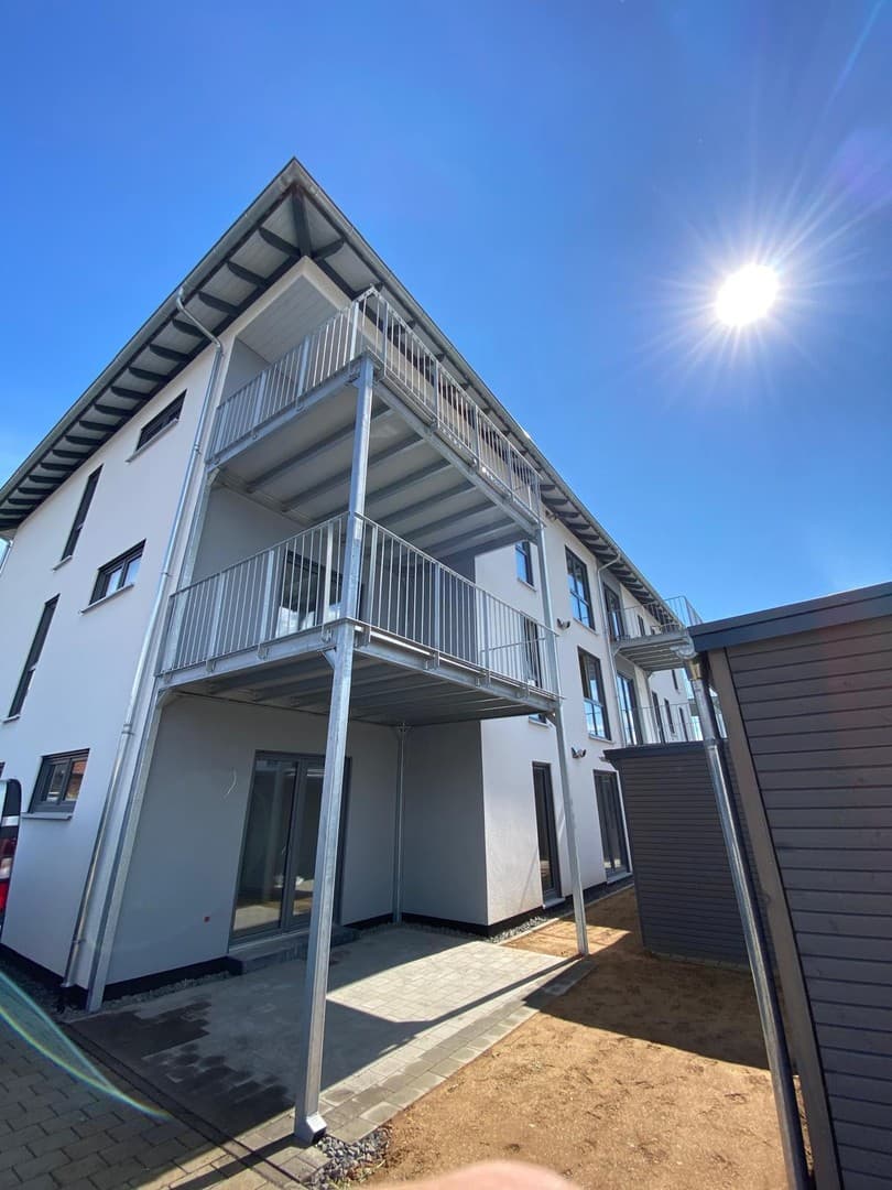 3 Zimmer Wohnung mit Carport