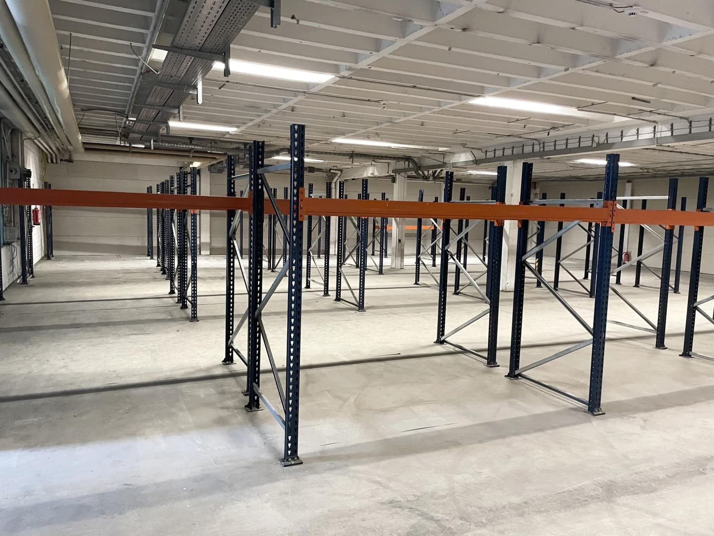 Provisionsfrei: 400 m2, 700 m2 oder 1.100 m2 Lagerfläche Delmenhorst, ab 3,35 pro QM