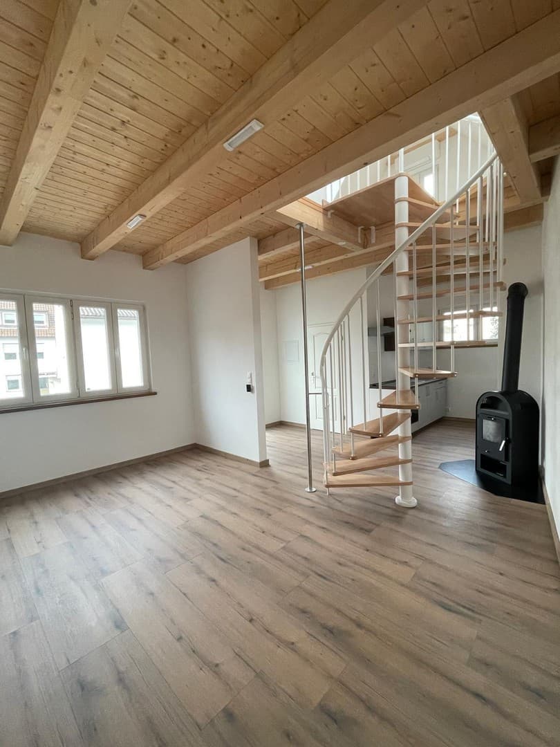 Wohnung über 2 Etagen ideal für Single oder Pärchen, keine Hunde