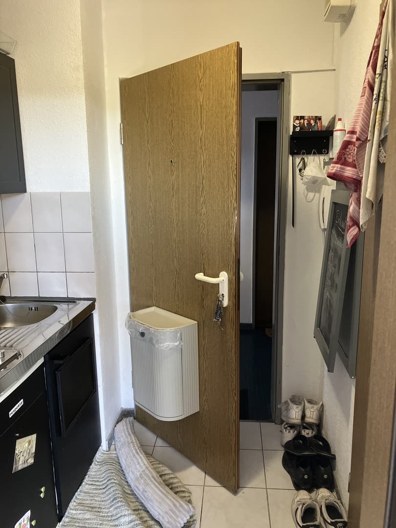 Geschmackvolle 2-Raum-Wohnung mit Balkon und EBK in Hamburg Lohbrügge