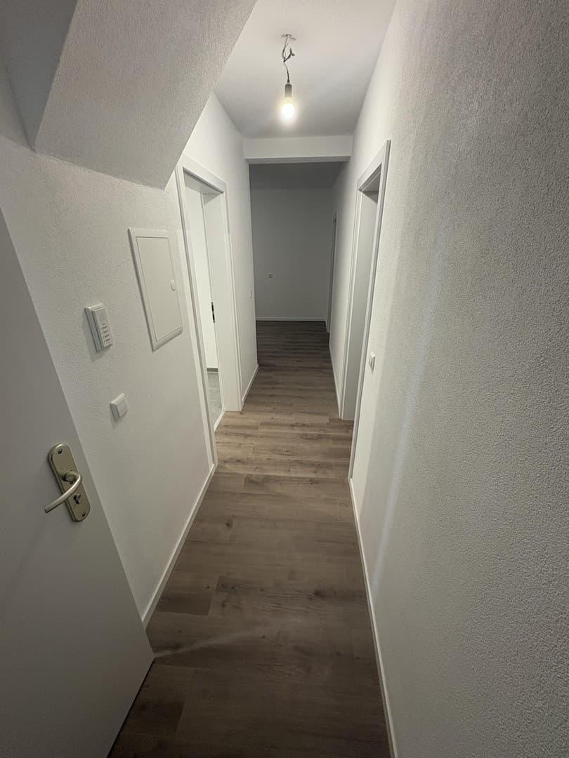 2. OG: Modern sanierte 2-Zimmer-Wohnung in Tuttlingen