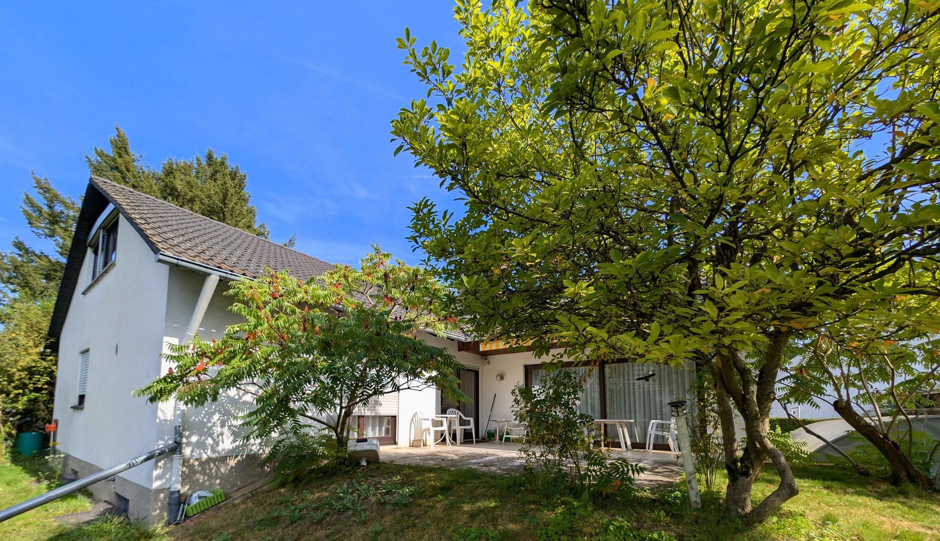 Guter Preis - 777m² Grund, Bungalow, Vollkeller, Garage in Bestlage Stadt Heusenstamm, ruhig gelegen