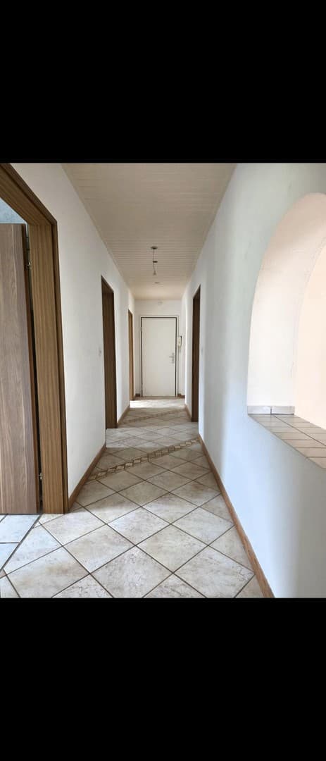 Große Wohnung, nur Minuten von Würzburg entfernt