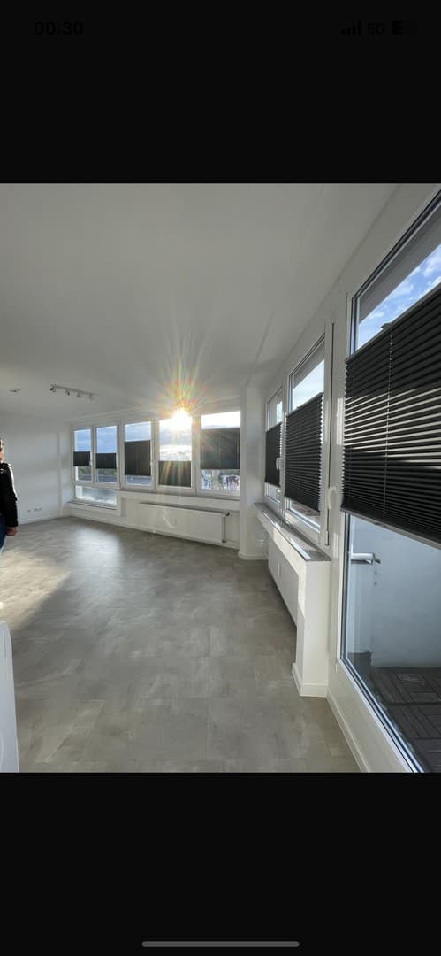 Helle 1 Zimmer Wohnung ab Oktober in Sindelfingen-Mitte