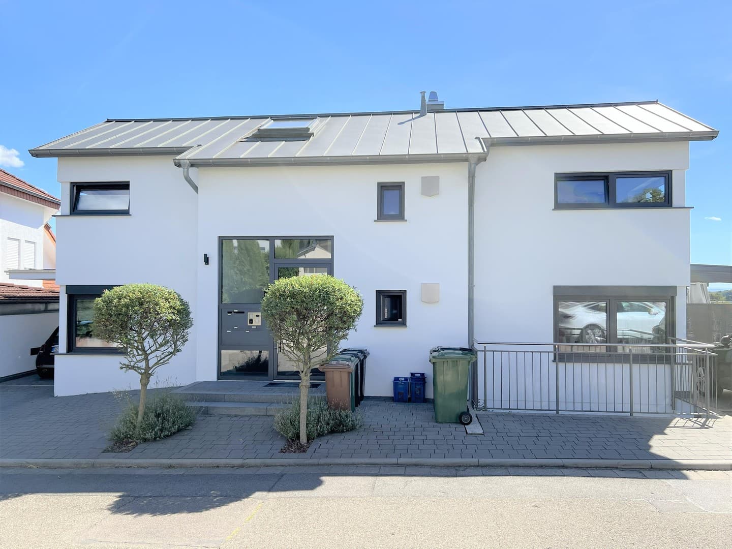 Stilvolle Maisonettewohnung in bester Lage mit traumhaftem Ausblick
