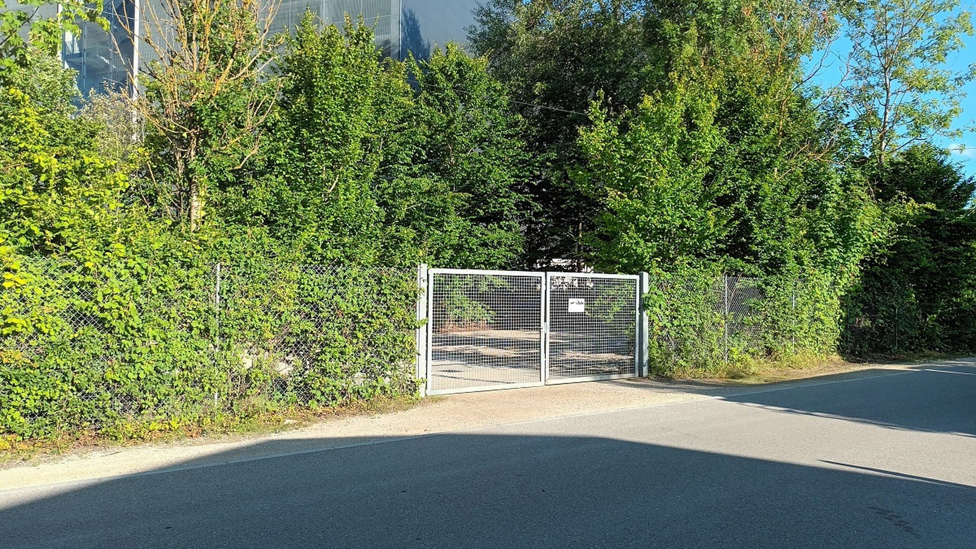 Top Lage Gewerbegrundstück/Freifläche IN Süd