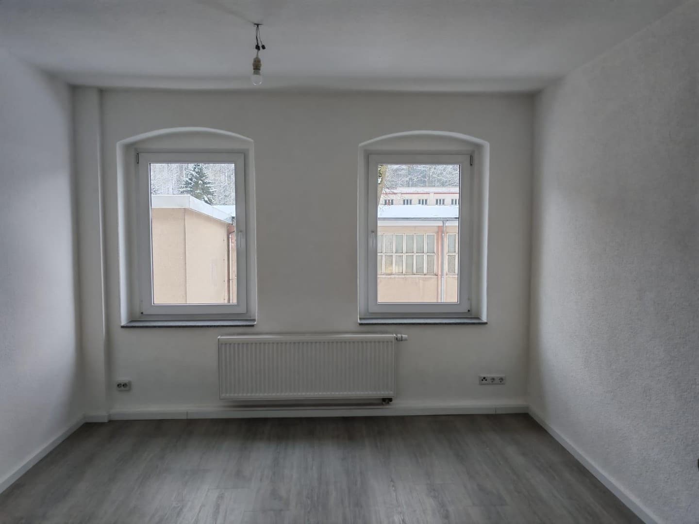 3R-Wohnung mit EBK und Stellplätzen 80 m² im ländlichen Lößnitztal bei Oederan