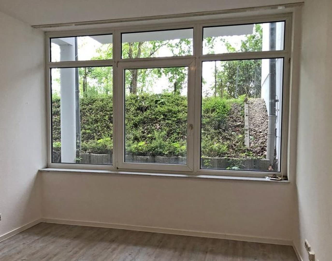 1-Zimmer-Appartement mit Küche und Stellplatz – direkt an Mainzer Stadtgrenze
