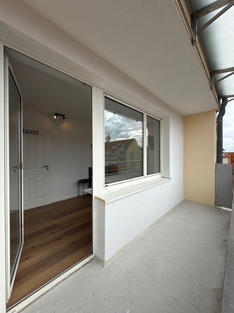WG-Zimmer mir eigenem Balkon in München Giesing Kernsaniert in 4er WG