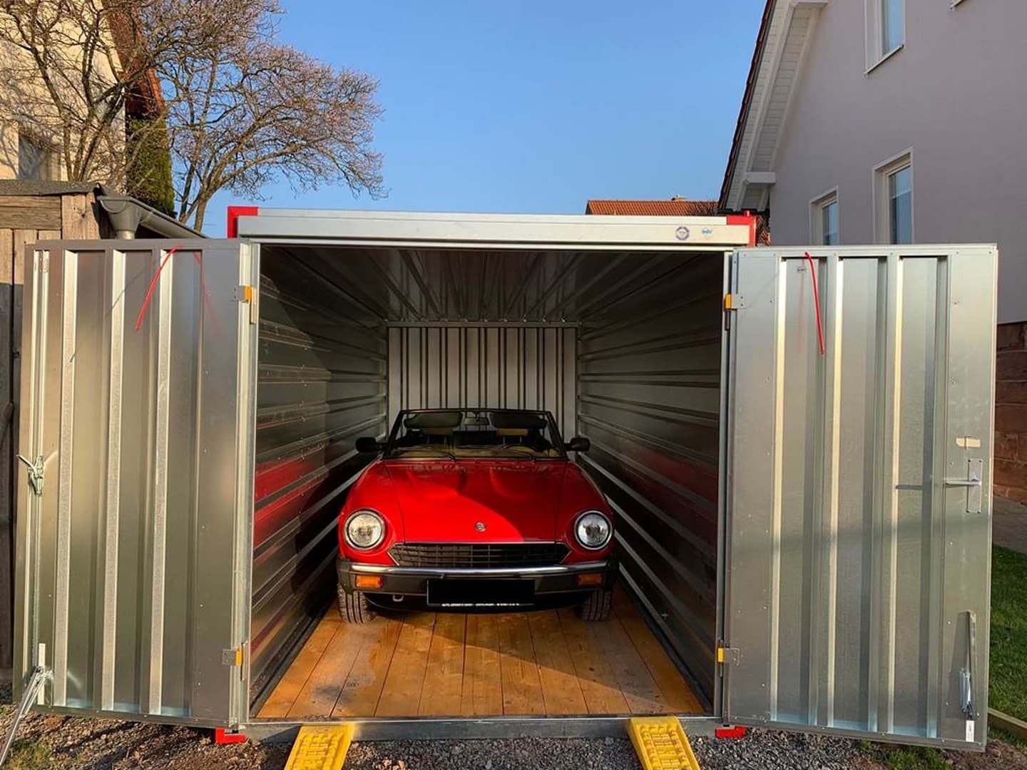 Garage / Lager in Neuenbürg