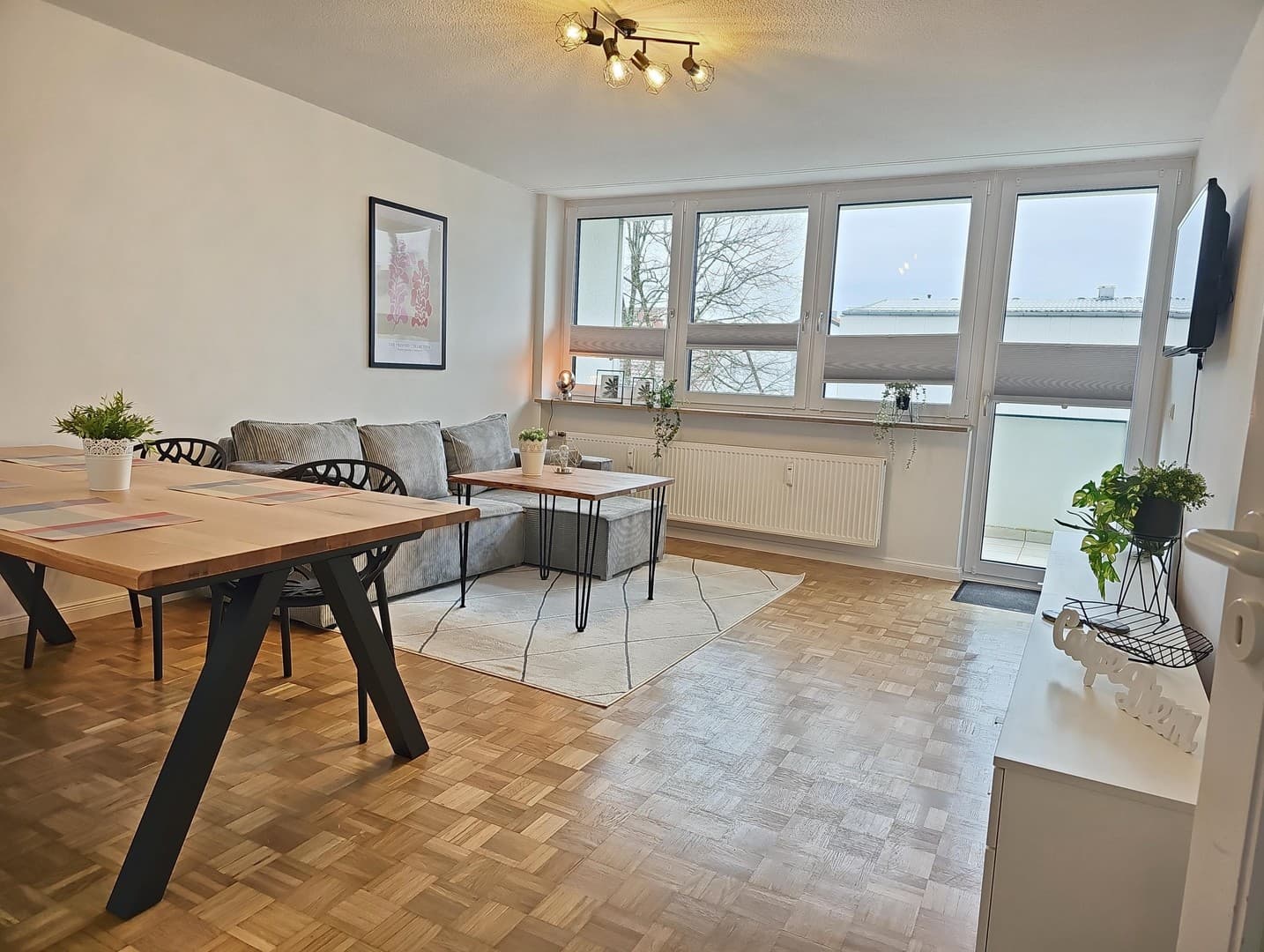 moderne möblierte 4 Zimmer Wohnung in zentraler Lage von Germering