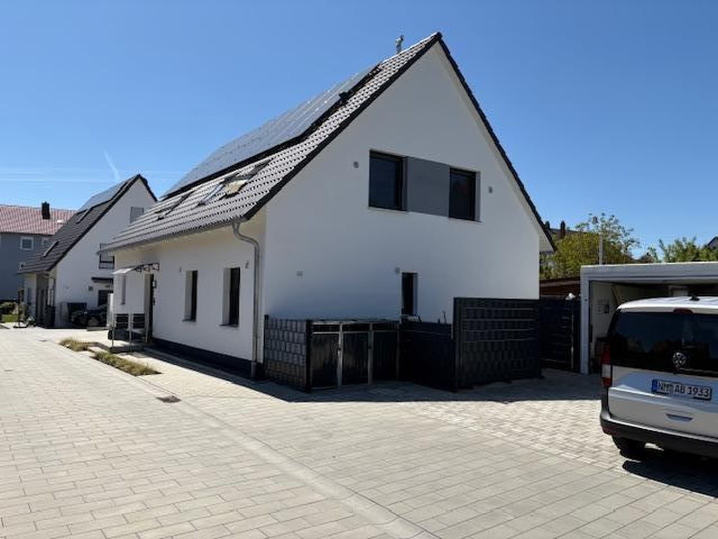 3,5 Zimmer DG-ETW im neuw. 2-FH, 91220 Schnaittach,EB 11/23 incl. Garten/Garage/Stpl. uvm.