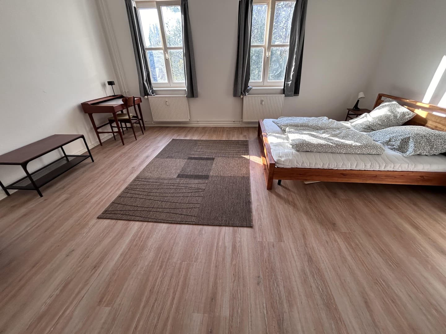 Zentrales 1,5 Zimmer Apartment nähe Boxi - Top Lage + Super Fast Internet (DSL 100) (EN below)