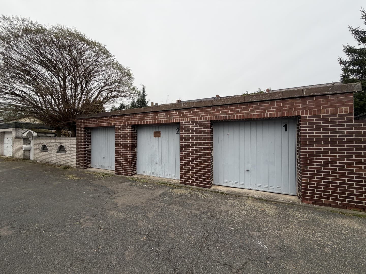 Garage zur Vermietung im Tulpenweg 3, 38446 Wolfsburg