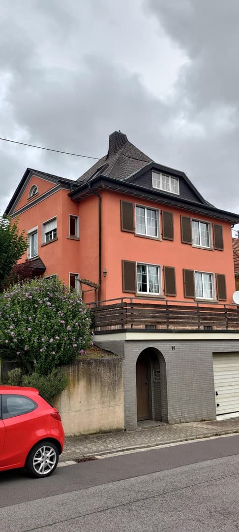 Einfamilienhaus in Saarbrücken-Jägersfreude!