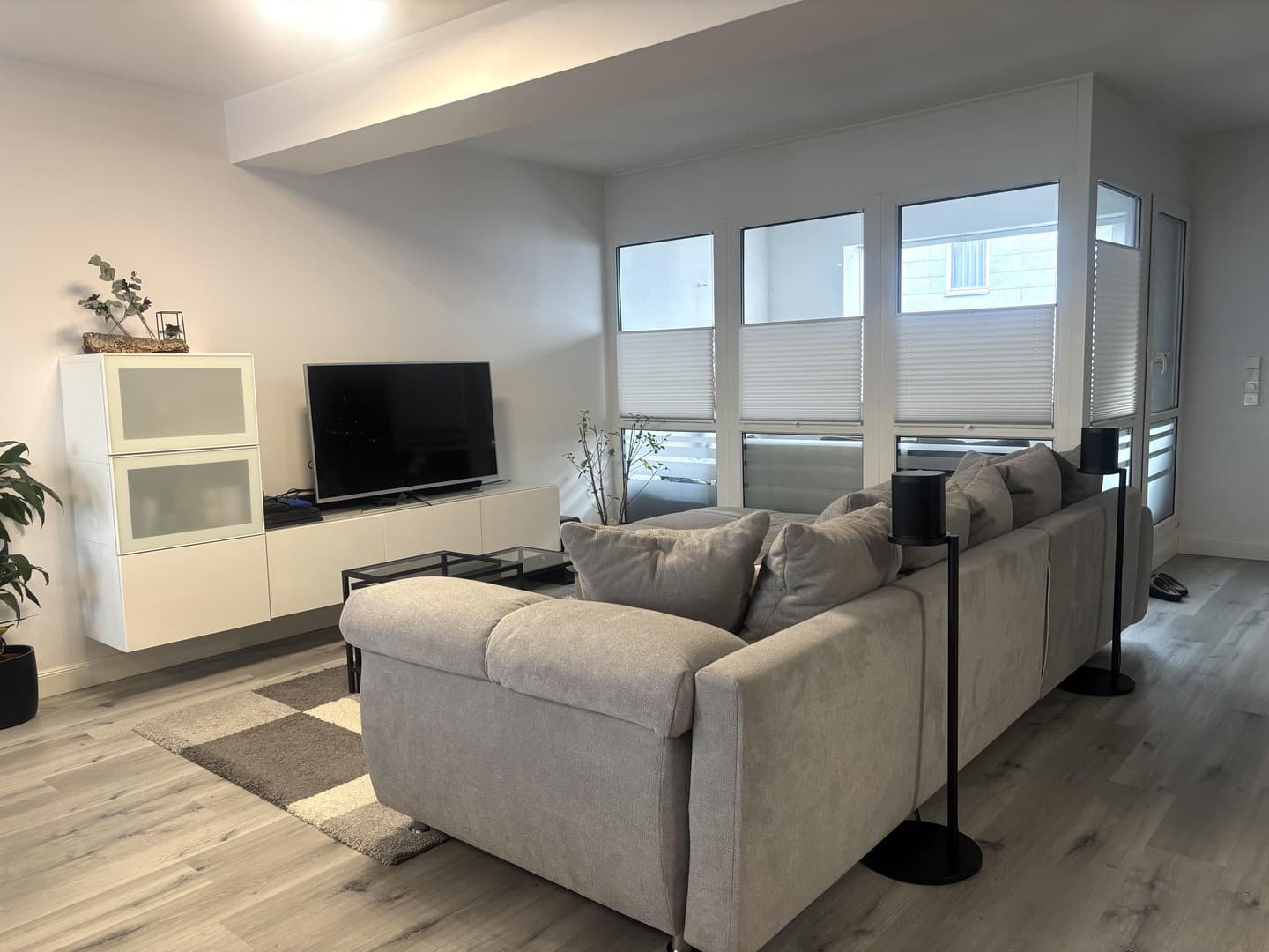 Provisionsfrei: Lichtdurchflutetes 4-Zimmer-Wohlfühlglück mit Top-Ausstattung & Garage in Walldürn
