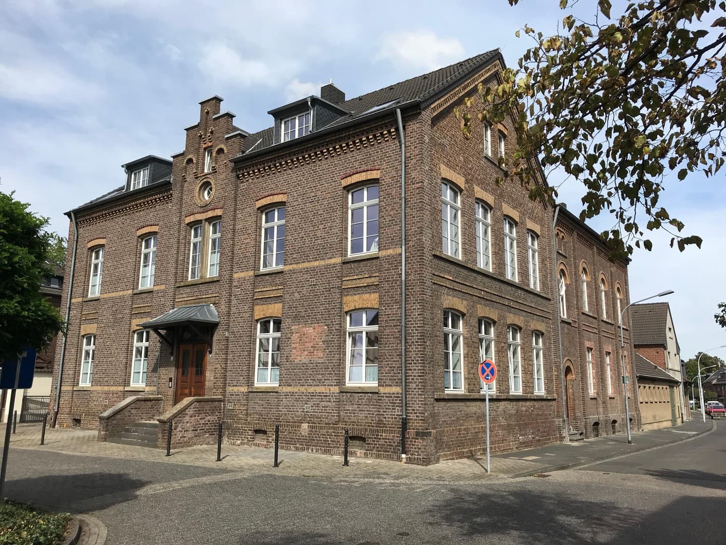 Seniorenwohnung 60+ mit WBS | Ideal für 2 Personen | Historische AHL SCHULL