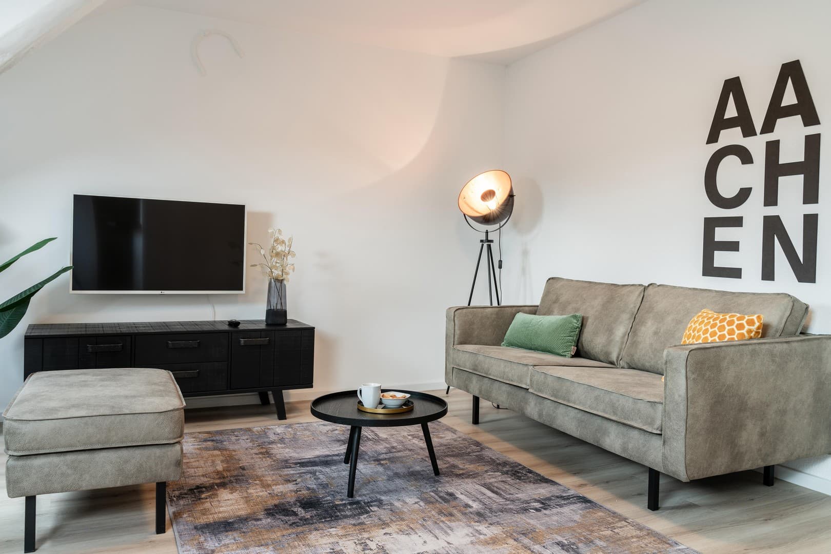 Wohnen auf Zeit - komplett möbliert und renoviert