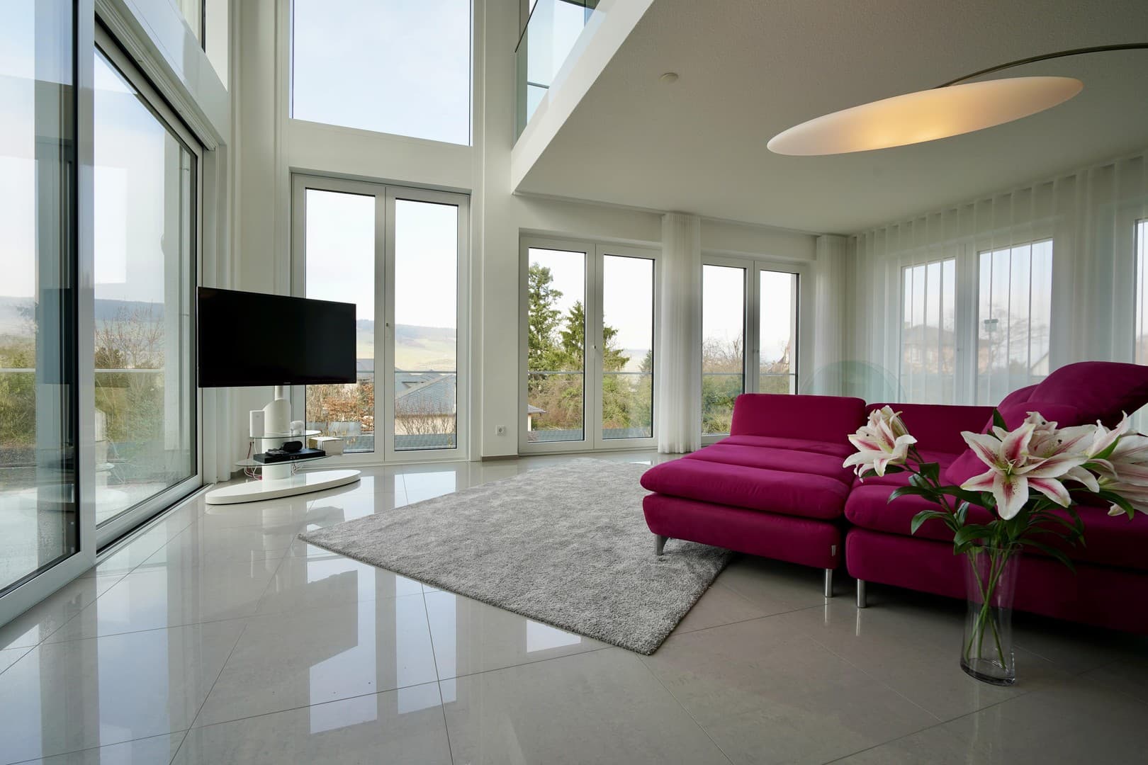 Lichtdurchflutete Bauhausvilla