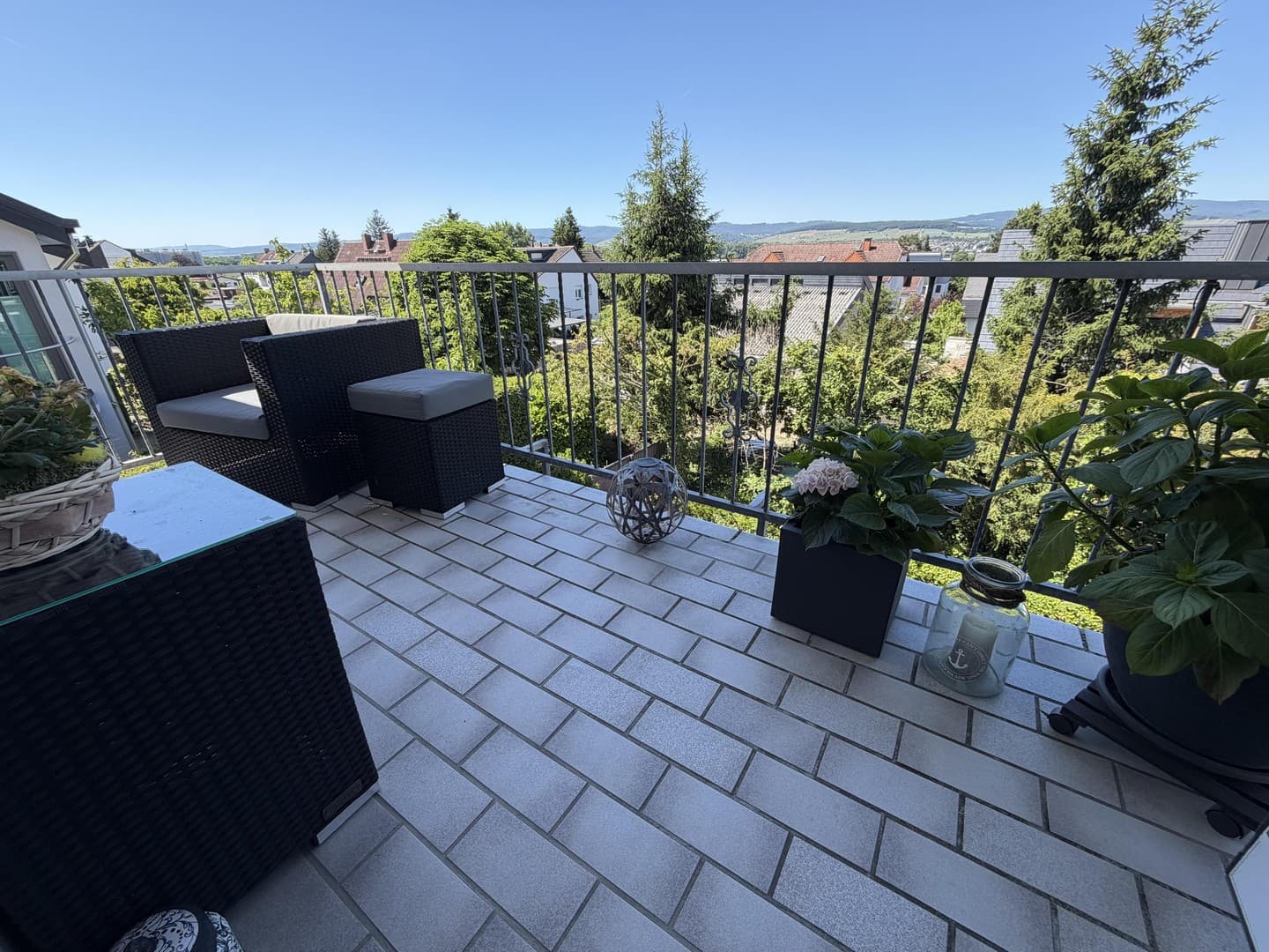 Von Privat: Bestlage am Budenheimer Wald / Helle 3-Zimmer Wohnung mit Balkon, Garage und Stellplatz