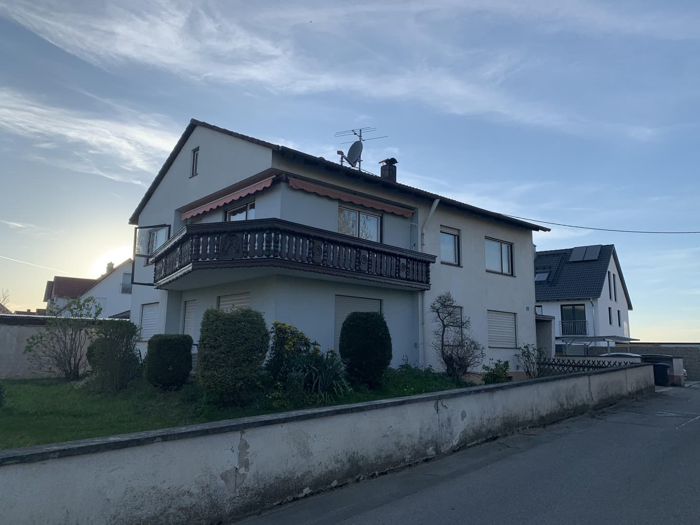 5-Zimmer-Einfamilienhaus in München-Pasing als Arbeiterunterkunft / WG zu vermieten.