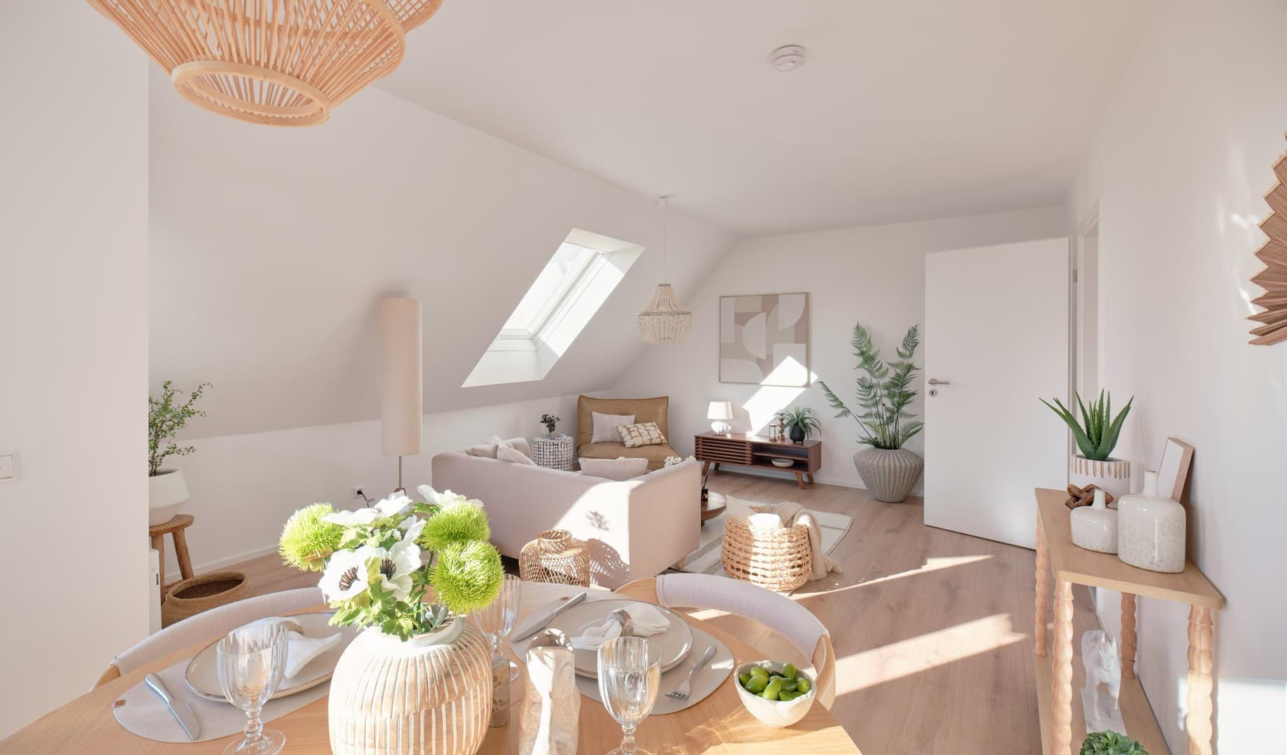 Lichtdurchflutete 4-Zimmer-Wohnung – hochwertig saniert & sofort bezugsfertig