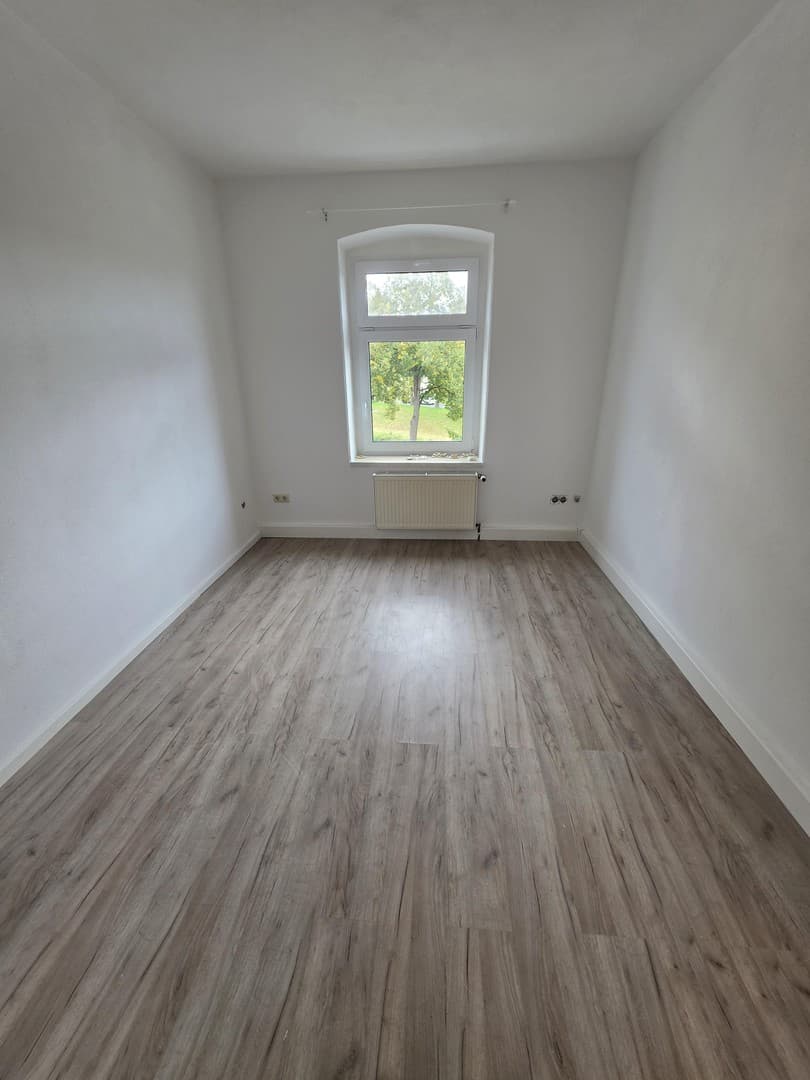 125qm 6-Raum Wohnung nach Renovierung und Sanierung zum Erstbezug