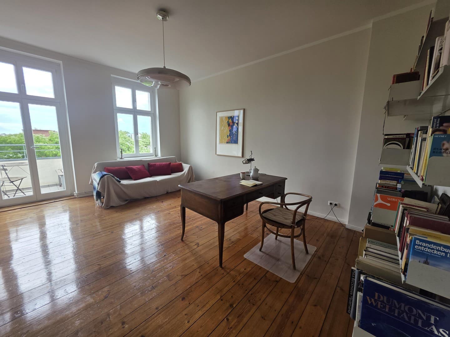 Babelsberg: 56m² möbliert – auf Zeit oder länger. Zwei Balkone, gehobene Ausstattung.