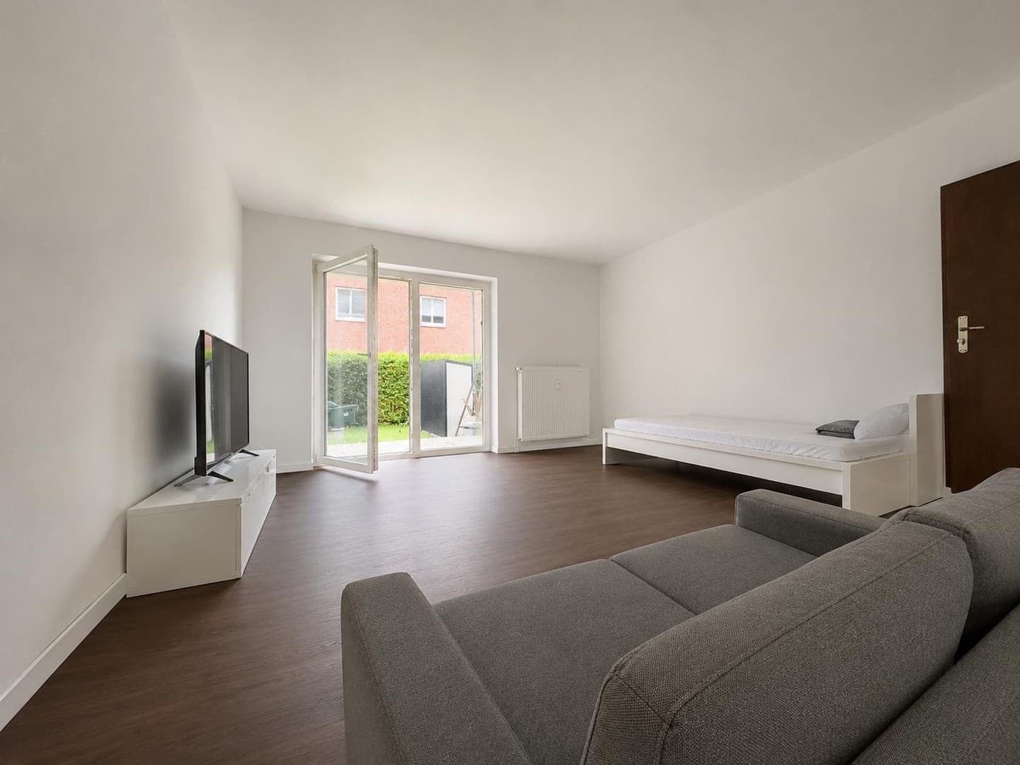Möblierte 1-Zimmer-Wohnung mit Internet & Top-Verkehrsanbindung