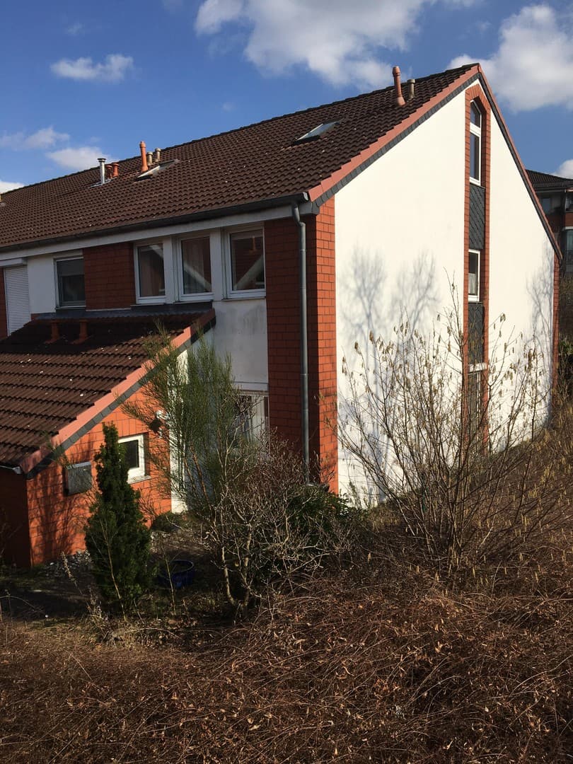 120 m² Reihenendhaus mit Garage BJ 1991 in Bremen-Kattenturm