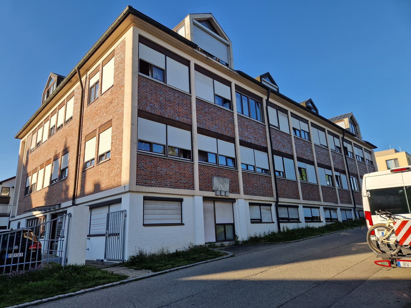 1 Zimmer Wohnung als Kapitalanlage mit 4,4% Rendite, Heizung Neu, Hausmeister