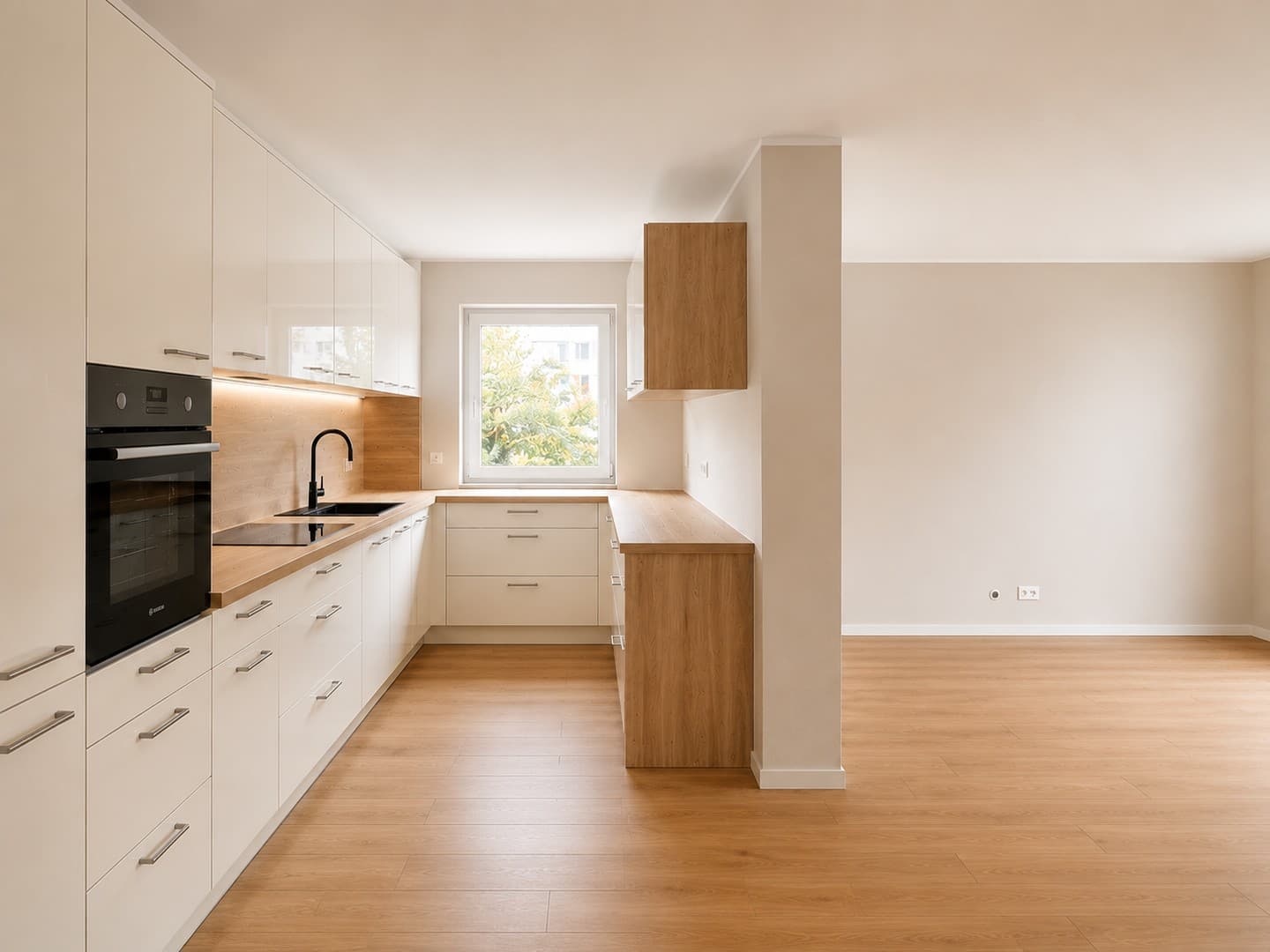 Ruhig wohnen in Weinböhla – barrierefreie 5-Zimmer-Wohnung mit großer Terrasse
