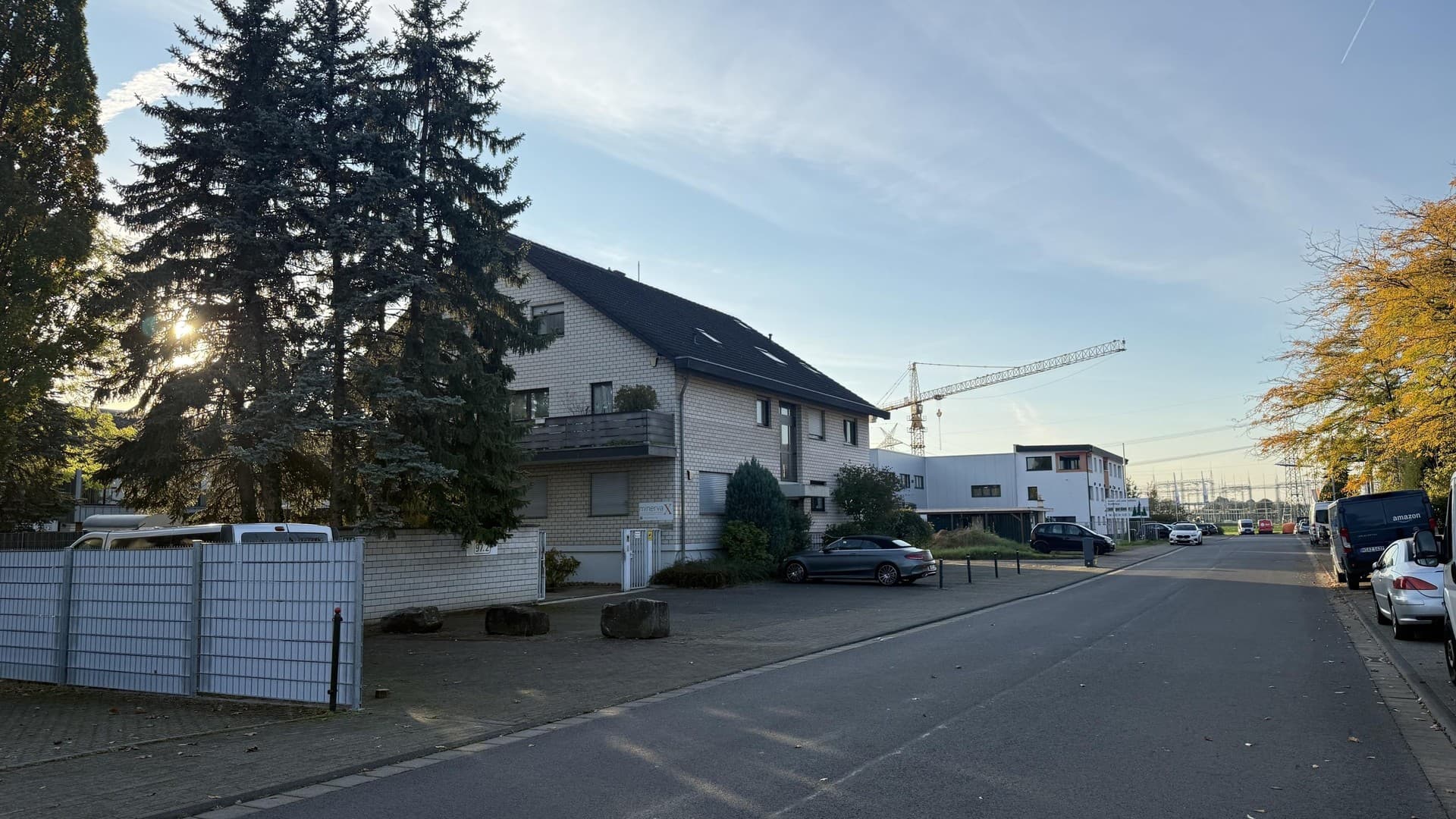 Helles Studio/Büro 64m² in ruhiger Lage