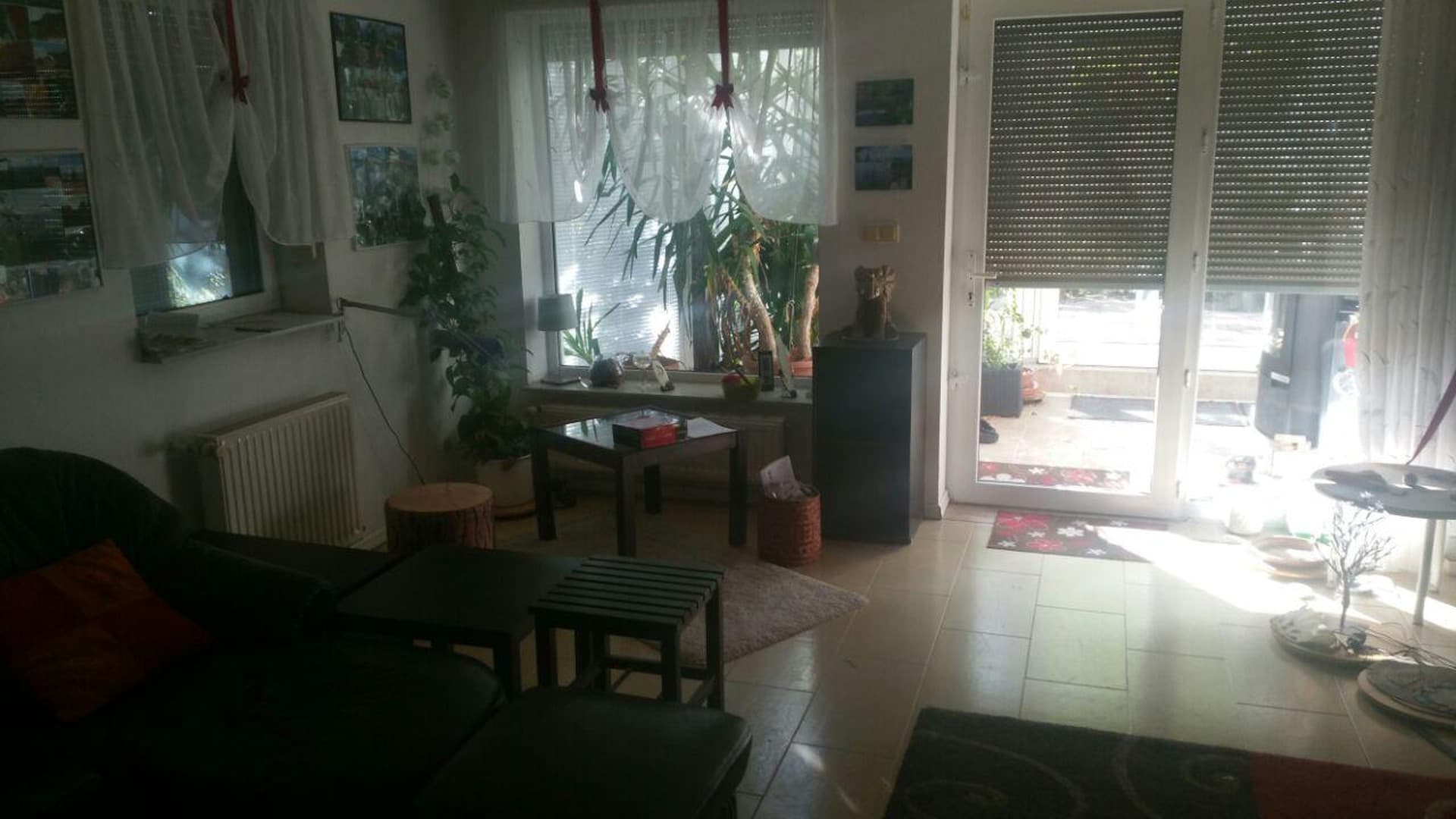 Erdgeschoßwohnung im EFH/ZFH mit Terasse/Garten