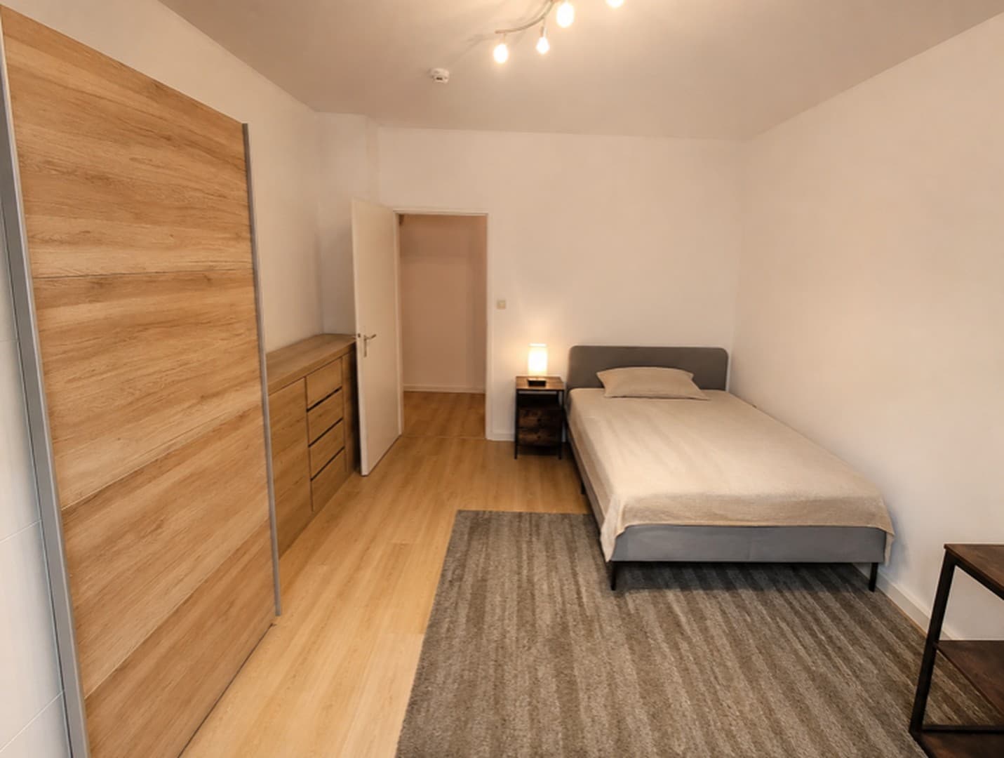 Schöne teilmöblierte 3-Zimmer-Wohnung in der Pirkheimer Straße in Nürnberg zu vermieten