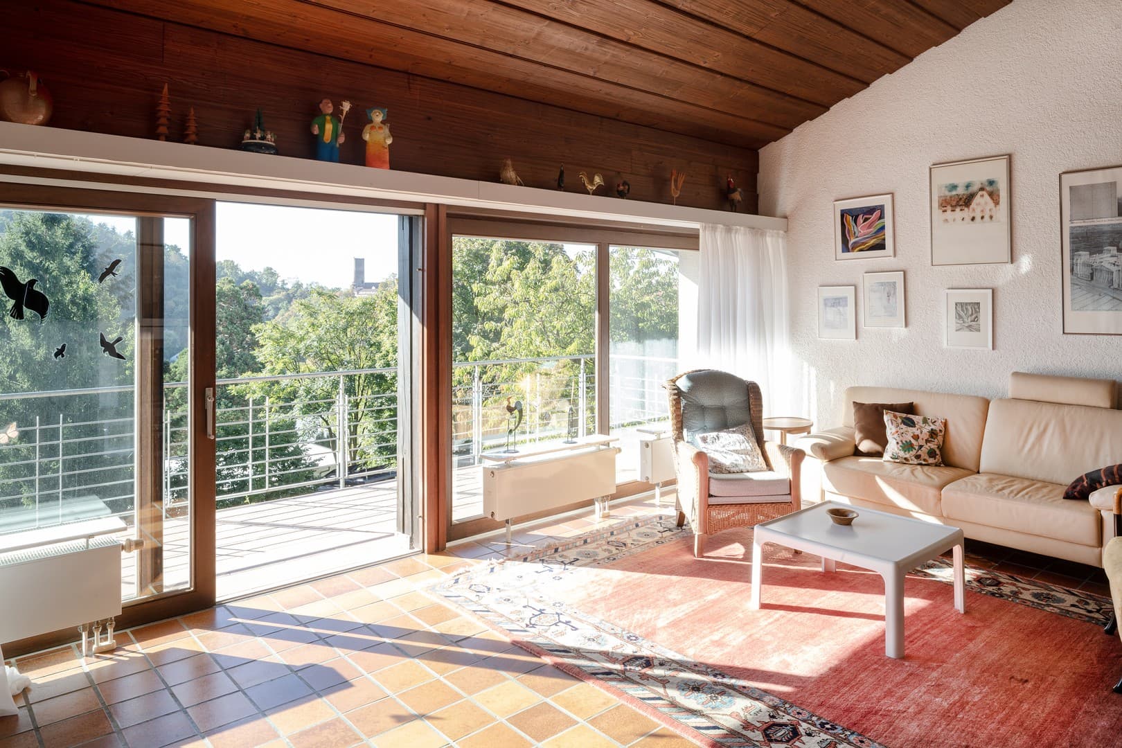Freistehendes Einfamilienhaus in ruhiger Lage mit Burgblick