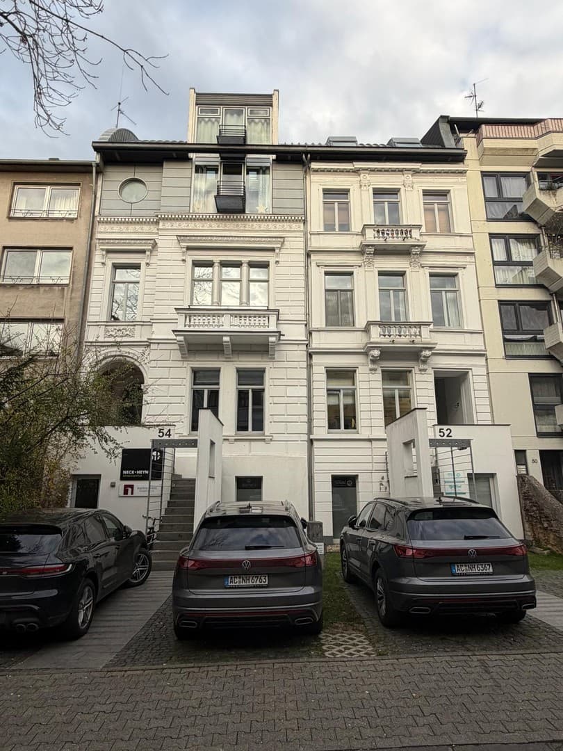 Wohnen & Arbeiten am Lousberg – 205 m² im Baudenkmal, 2 Stellplätze