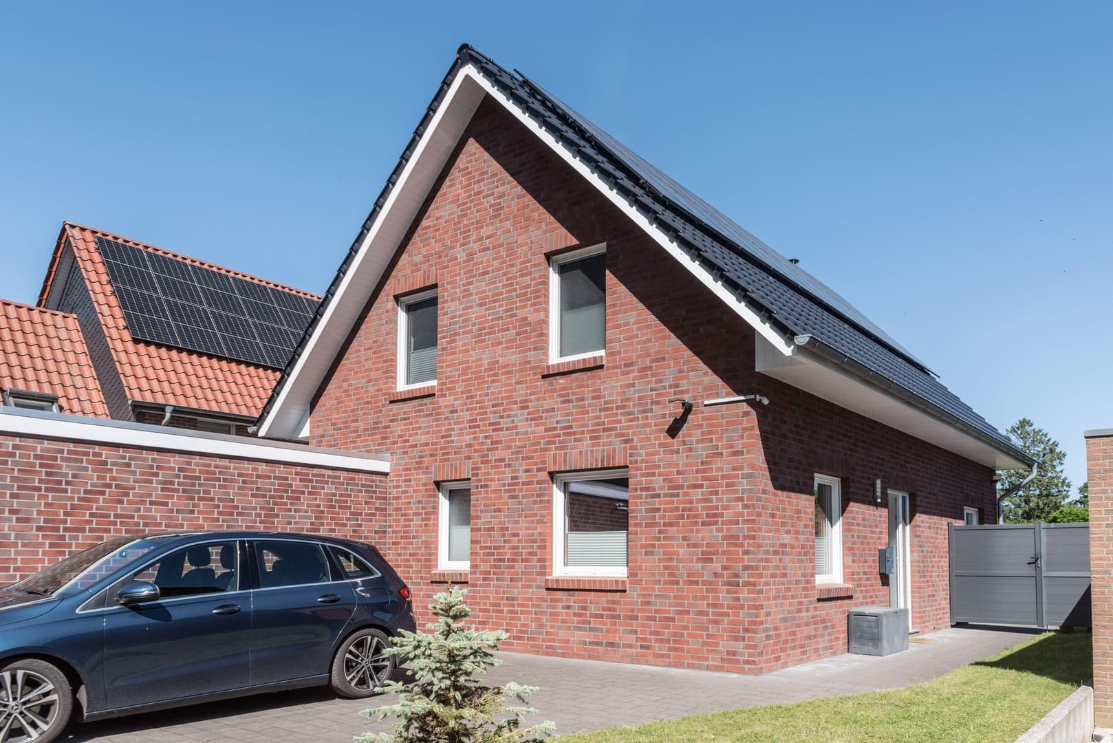 Schönes freistehendes Einfamilienhaus in idyllischer Lage in Bremen Alt-Osterholz