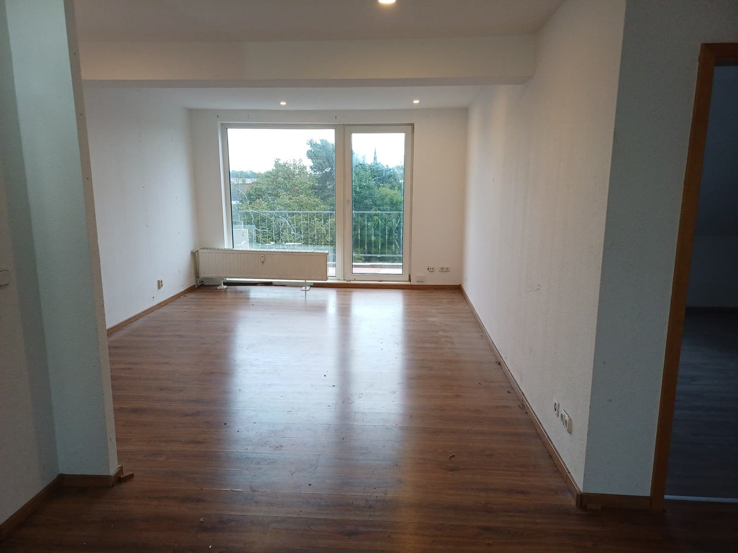 schöne renovierte 2-Zimmer-Wohnung mit Südbalkon in Dortmund-Kirchlinde