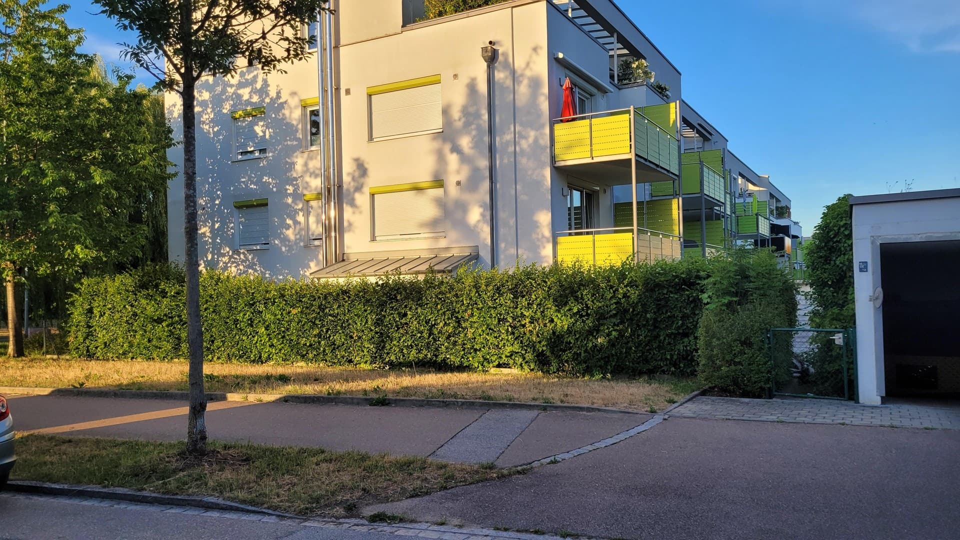 Helle, moderne 3-Zimmer-Erdgeschosswohnung in Dachau (Ortsrandlage)