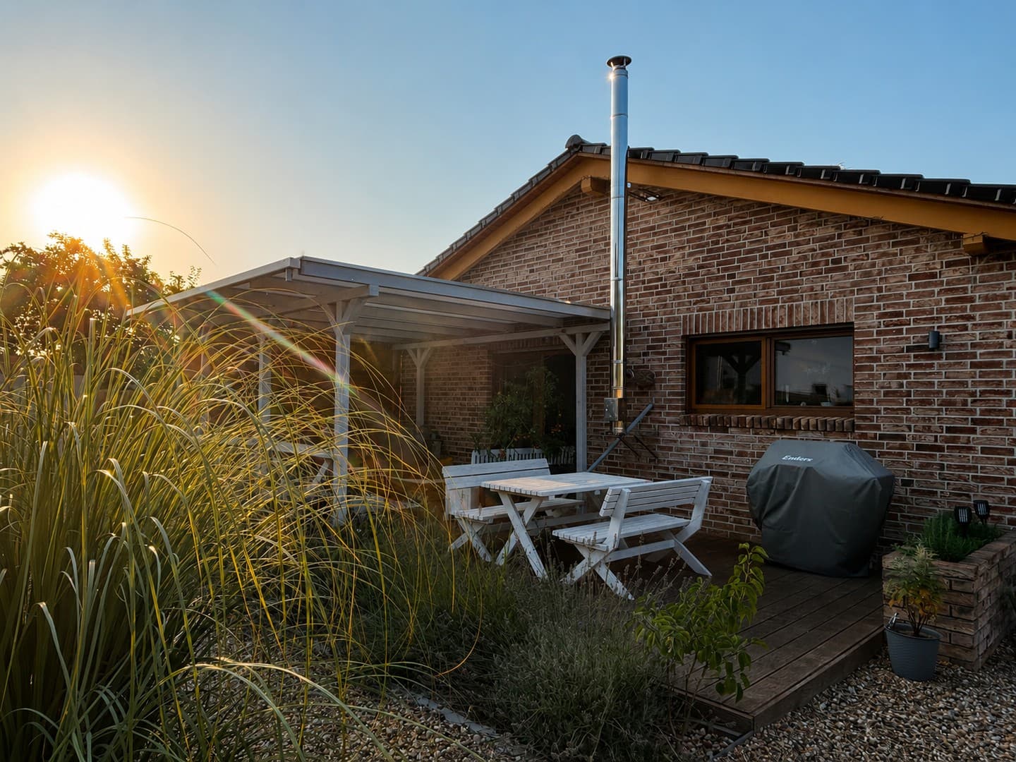 4-Zimmer-Bungalow - mediterranes Lebensgefühl trifft zeitlosen Wohnkomfort