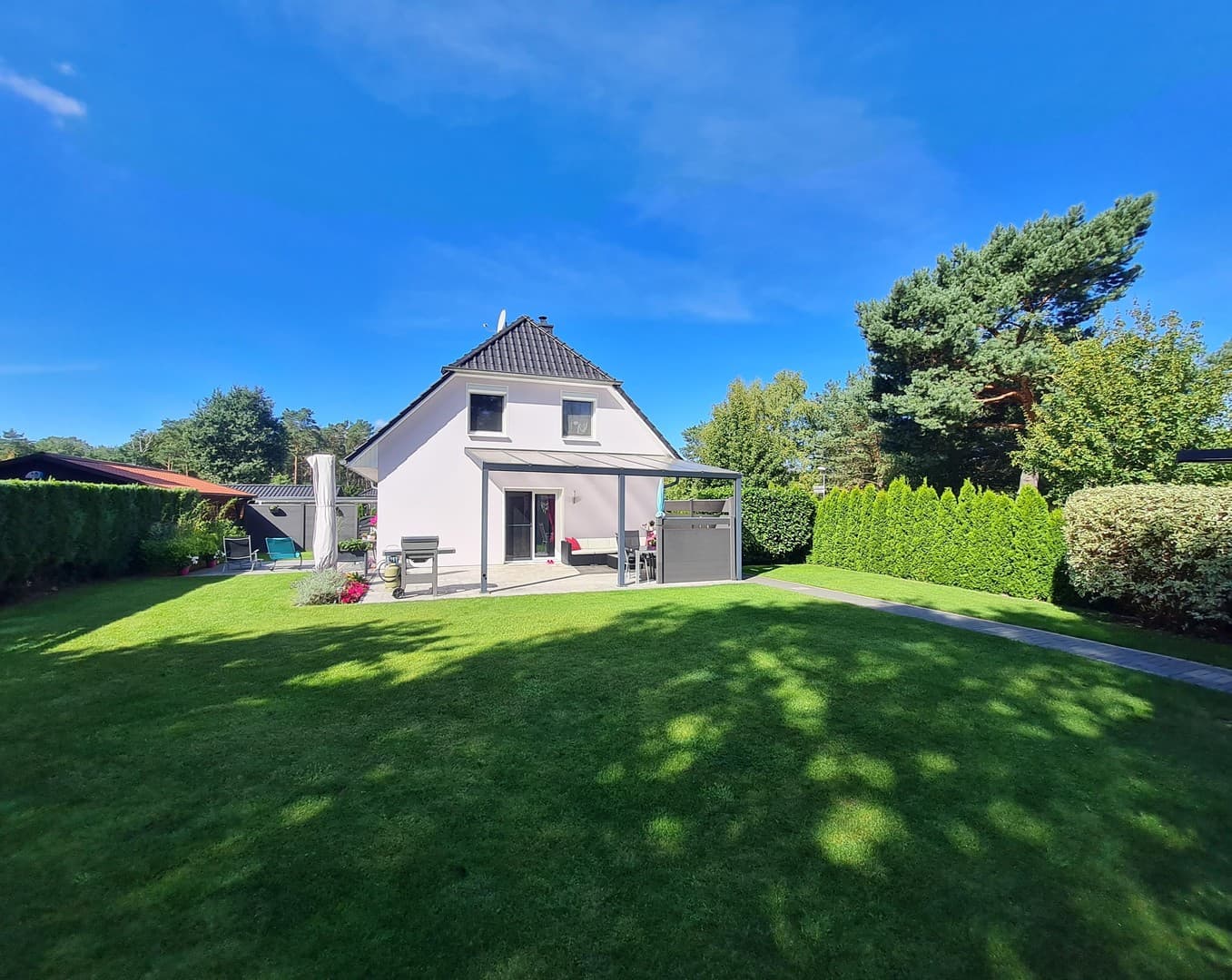 Modernes EFH | Ruhige Lage | Energieklasse B | Bezugsfertig
