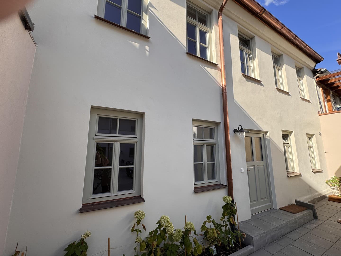 Kernsanierte 3-Zimmer Maisonette-Wohnung (WG-geeignet) in Erlangen nähe Bohlenplatz