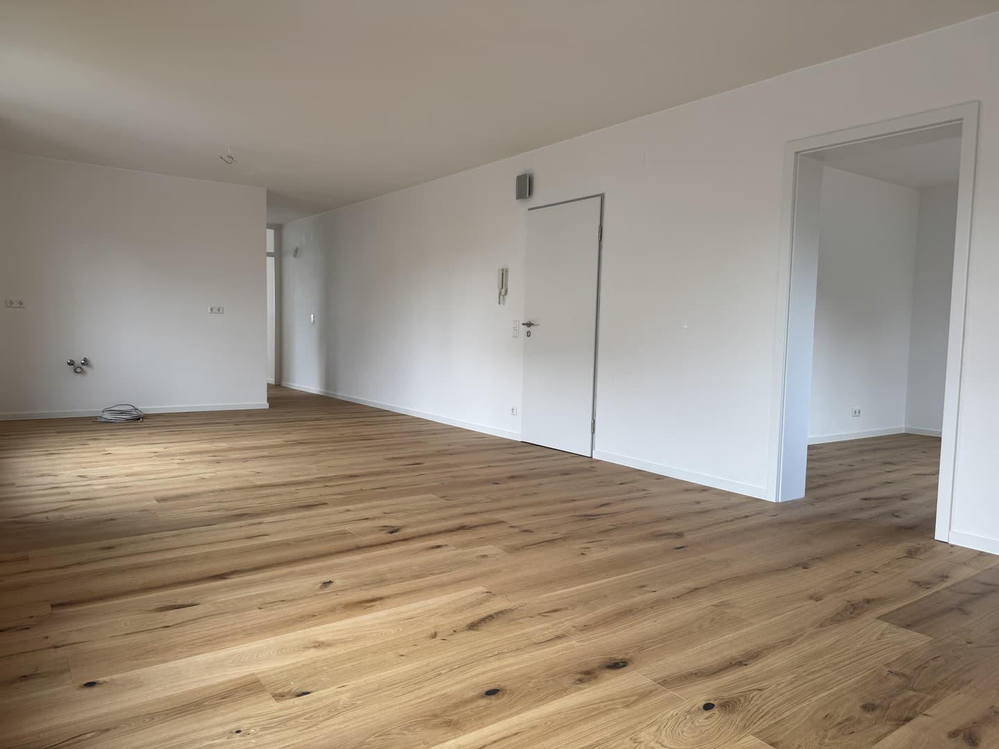 Erstbezug nach Kernsanierung – Moderne 3-Zimmer-Wohnung in Friedrichshafen