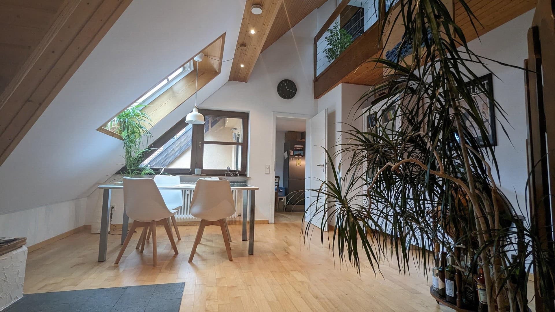 Stilvolle 2,5-Zimmer-Maisonettewohnung mit besonderem Wohncharakter
