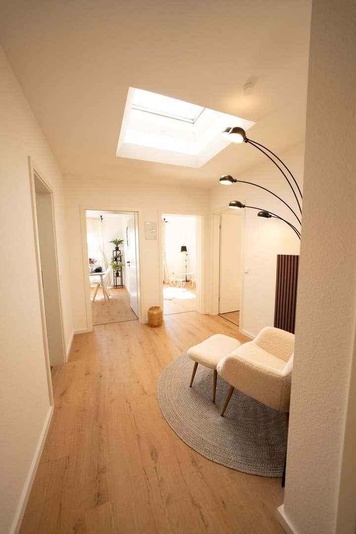 Schöne 3 Zimmer Wohnung / mit XXL Tiefgarage